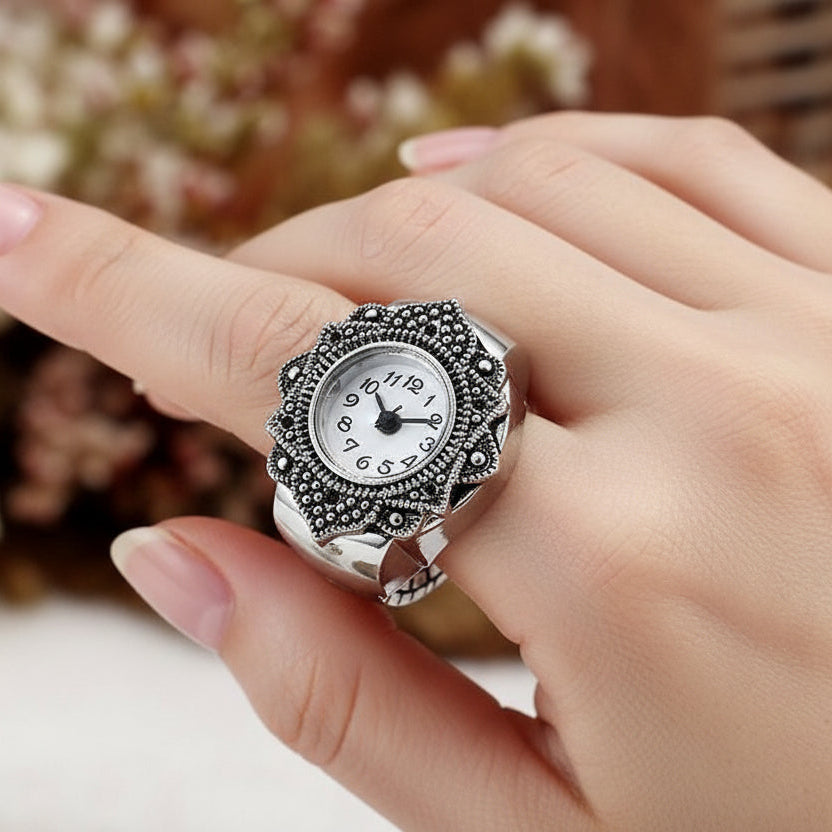 Retro Octagonal Finger Ring Watch Quartz Analog