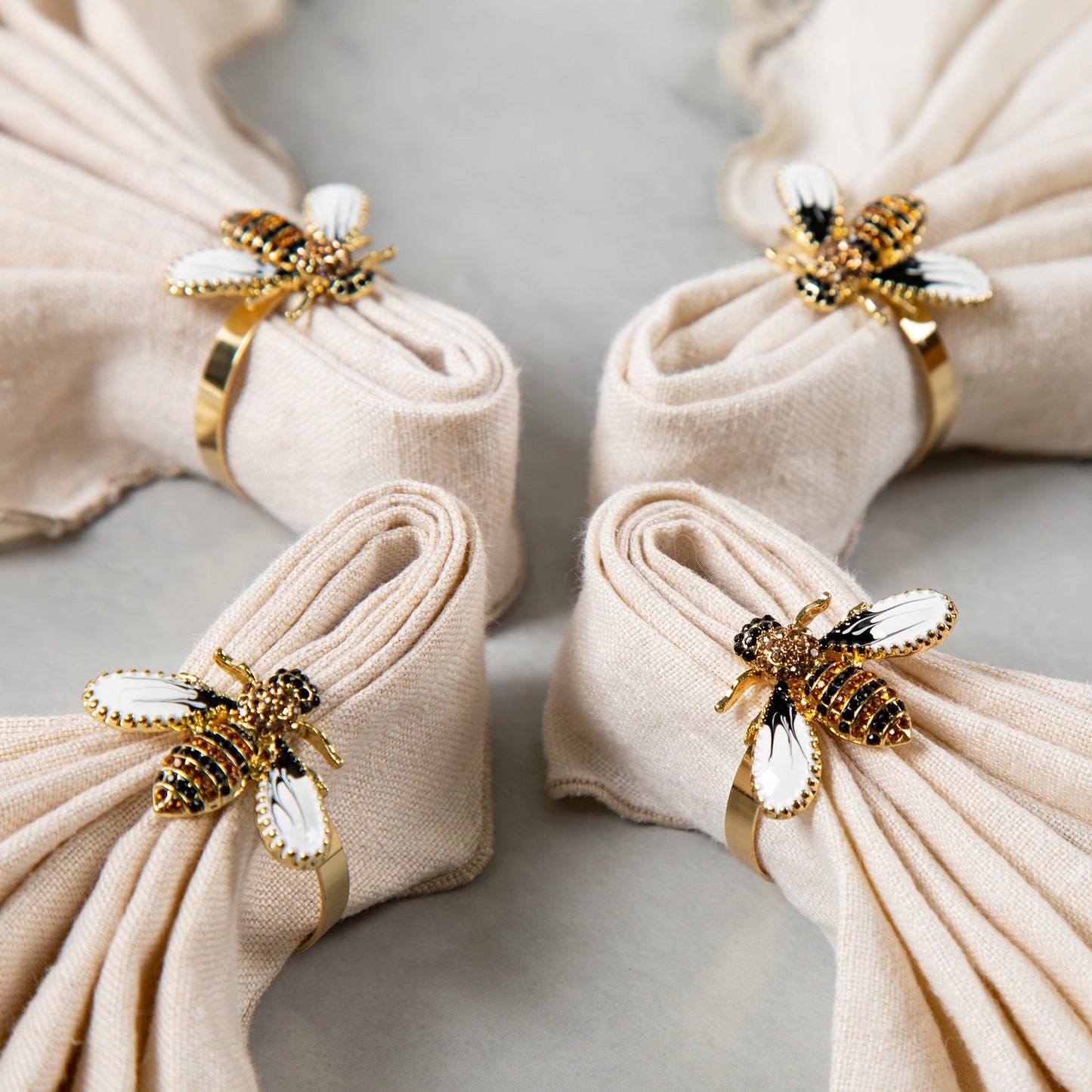 Elegant Bee Napkin Ring - Set of 4