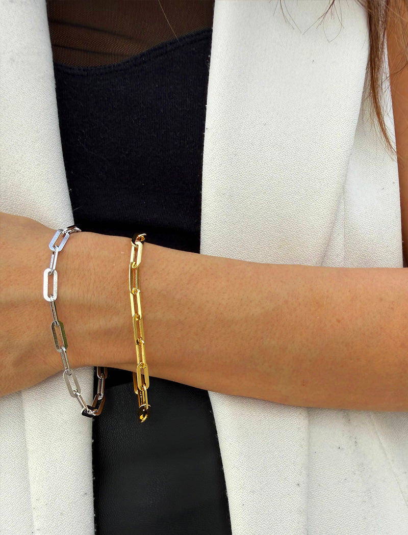 ESSENTIAL Medium Paperclip Link Chain Bracelet