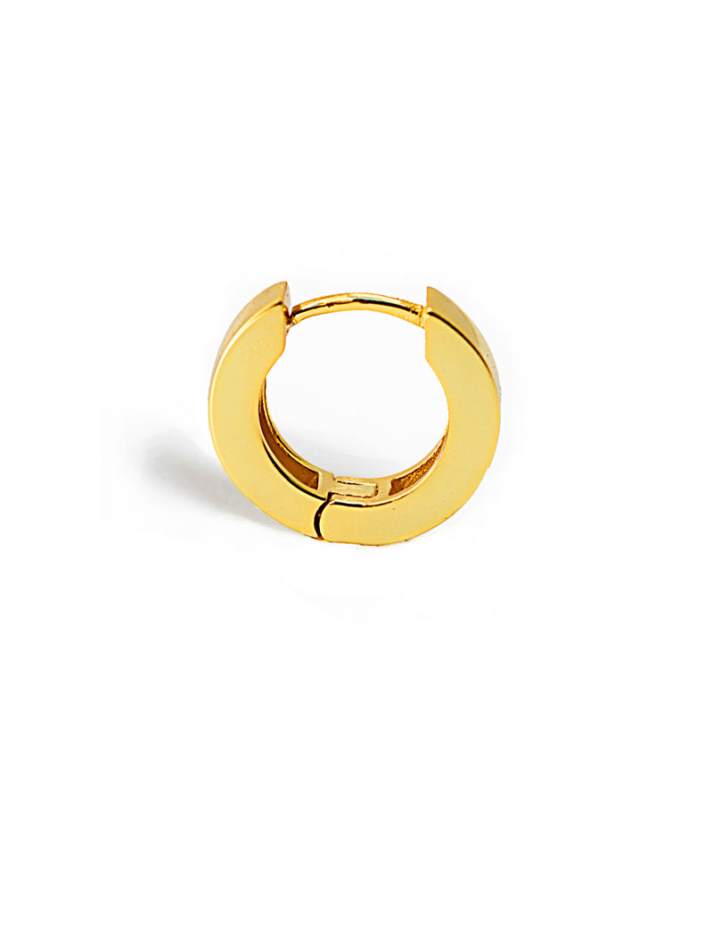 ESSENTIAL Small Huggie (One Earring Only)