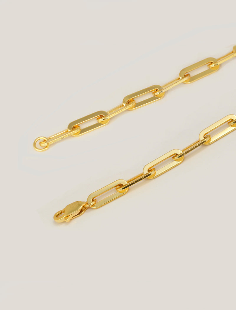 ESSENTIAL Medium Link Chain Necklaces