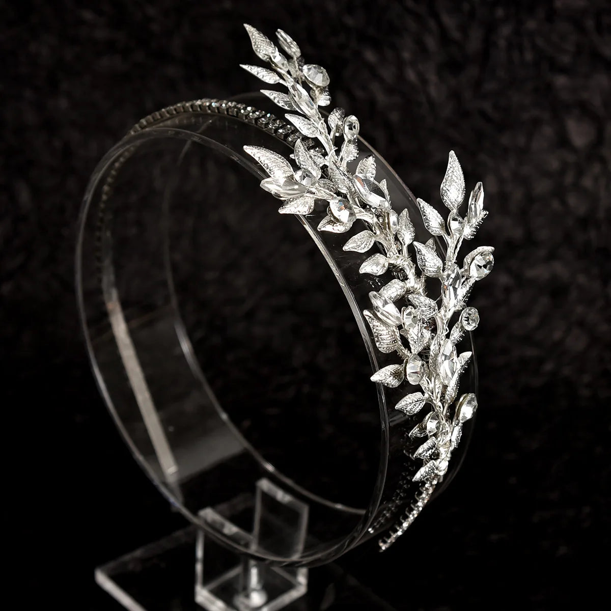 Handmade Leaf Bridal Headband – Elegant Wedding Hair Accessory for Brides & Bridesmaids