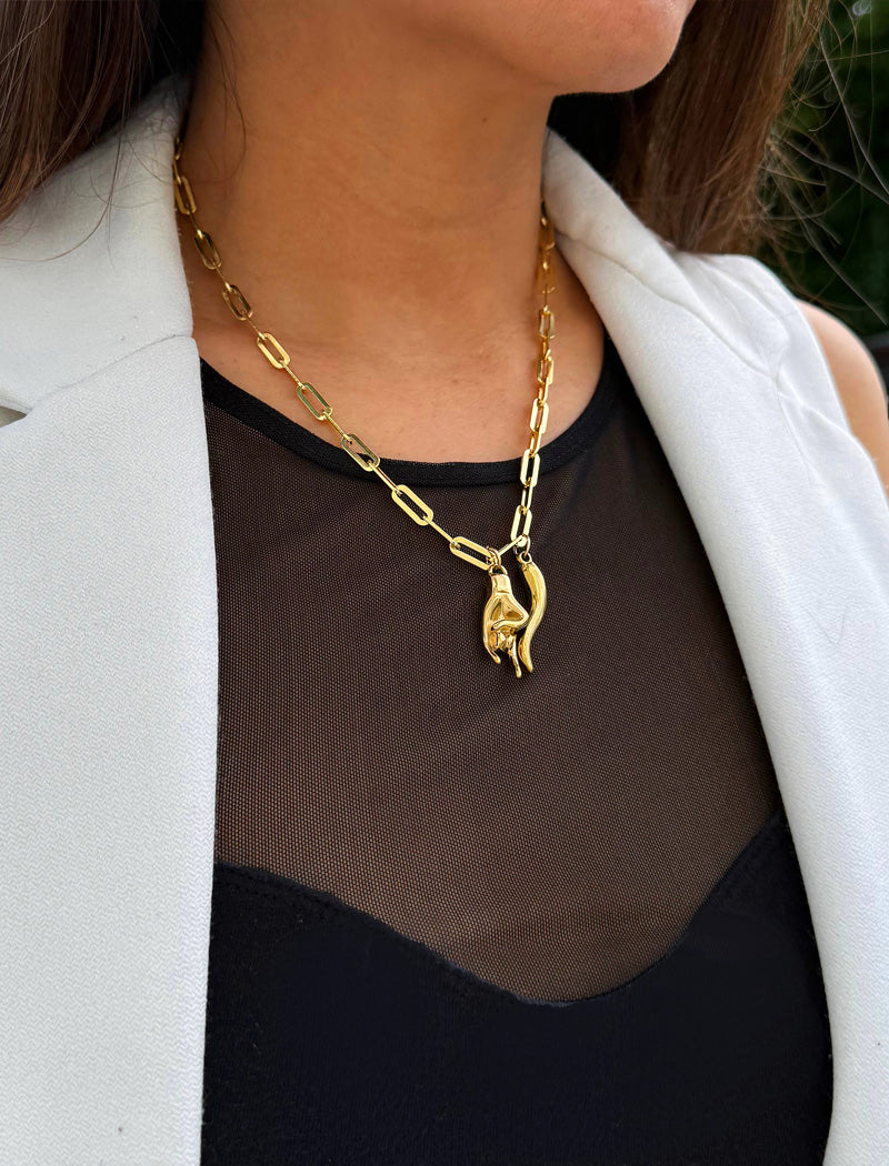 ITALIAN HAND Pendant Link Chain Necklace