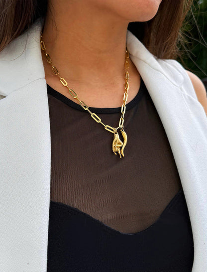 ITALIAN HAND Gold Pendant Link Chain Necklace