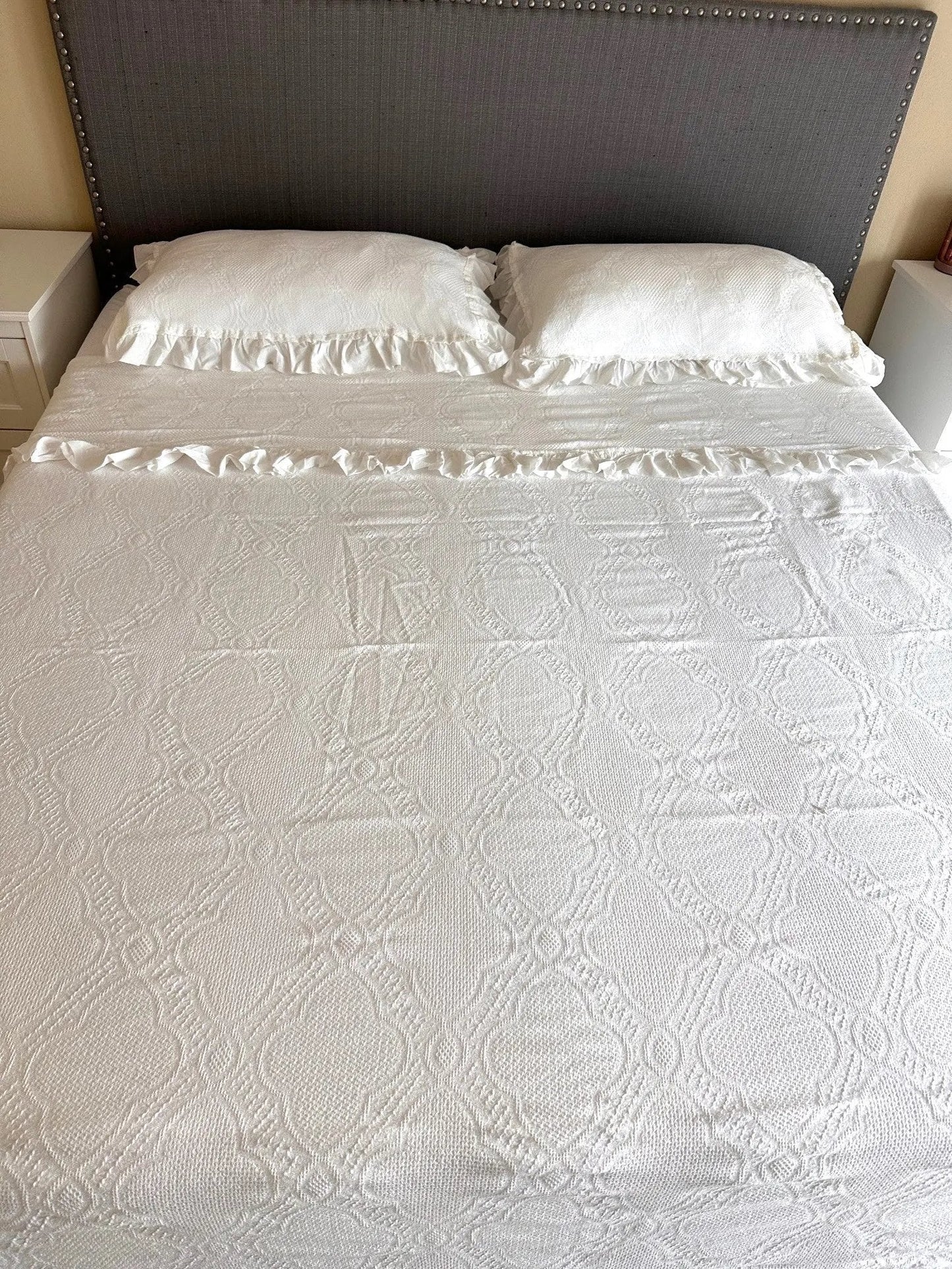 Bedspread Set Bedspread - Cotton White Lace - With Matching Shams