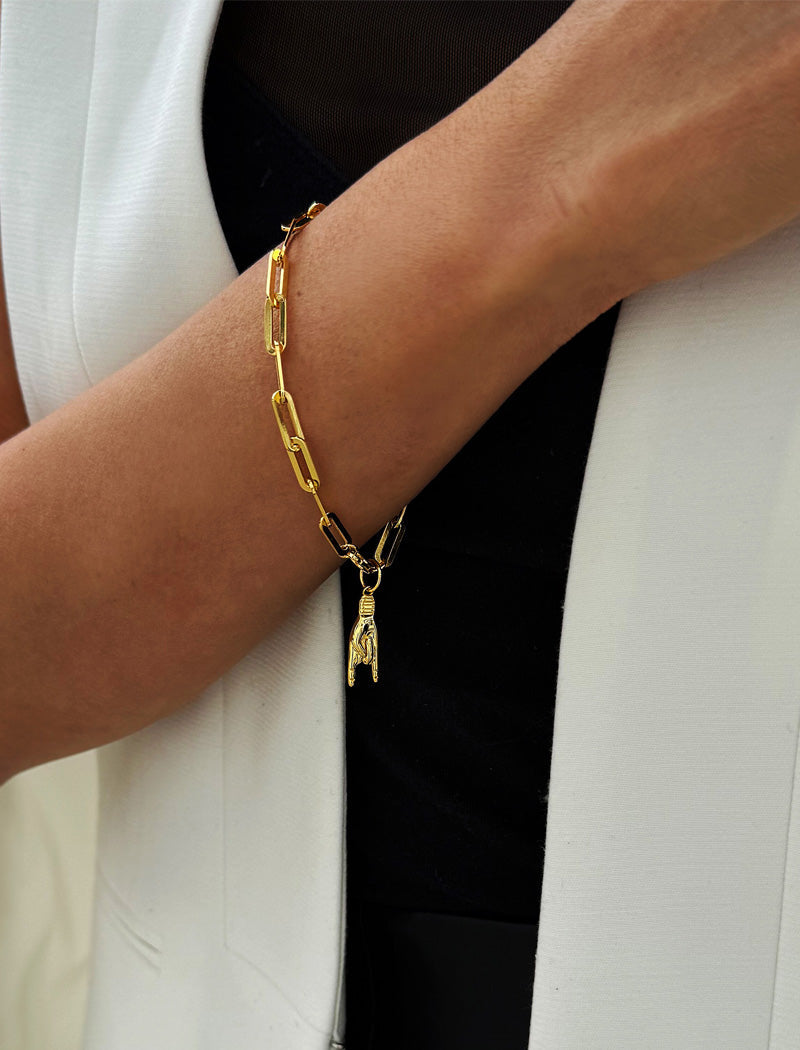 ITALIAN HAND Charm Chain Bracelet
