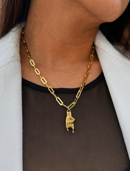 ITALIAN HAND Pendant Link Chain Necklace