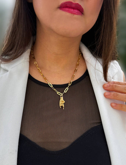 ITALIAN HAND Gold Pendant Link Chain Necklace
