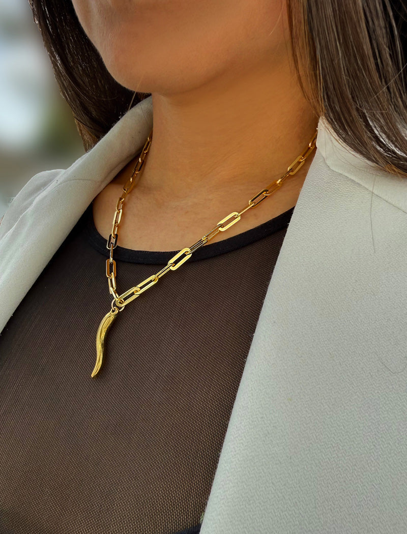ITALIAN HORN Gold Pendant Link Chain Necklace