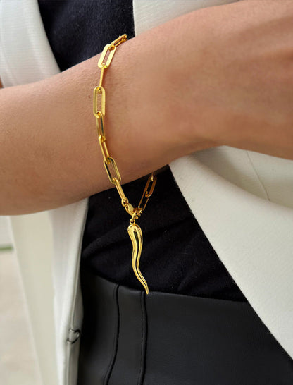 ITALIAN HORN Charm Medium Chain Bracelet
