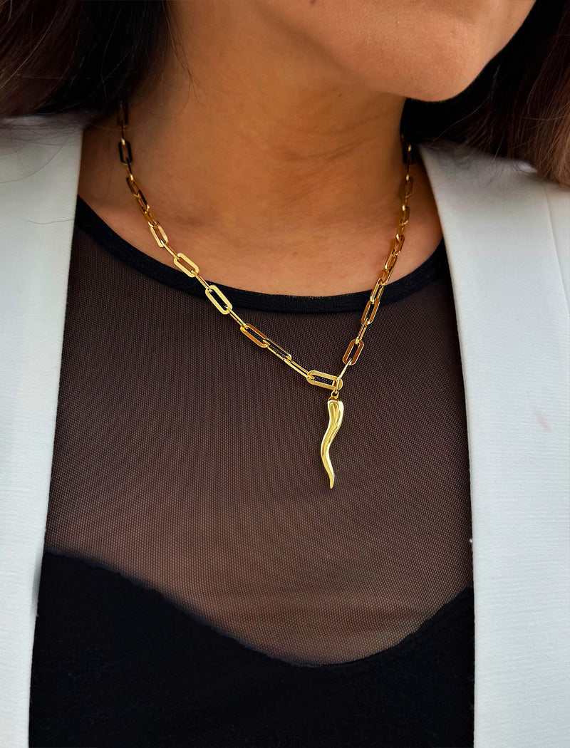 ITALIAN HORN Pendant Link Chain Necklace