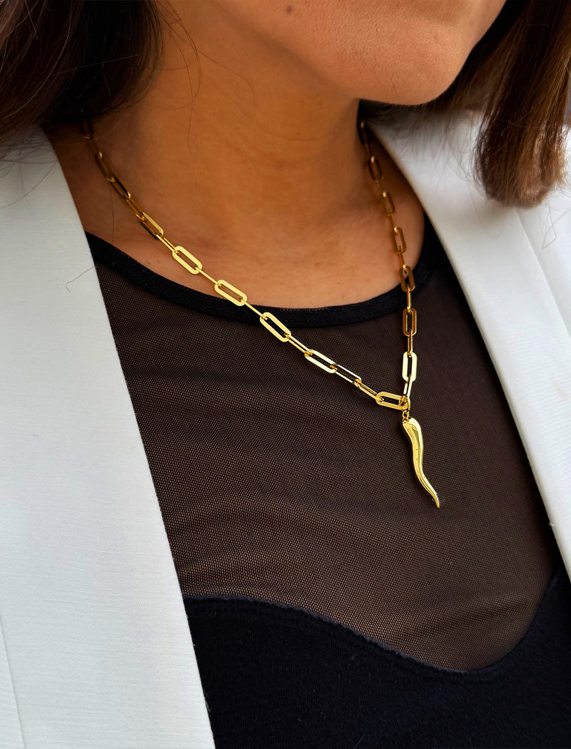 ITALIAN HORN Gold Pendant Link Chain Necklace
