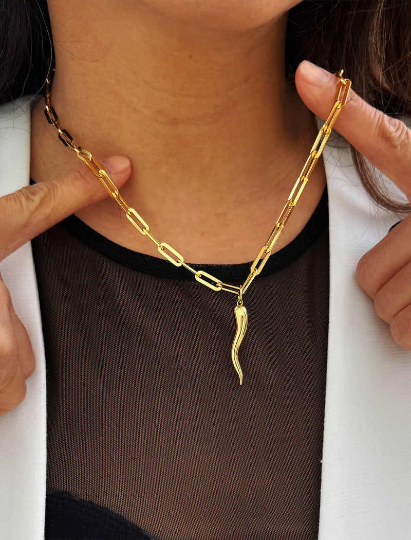 ITALIAN HORN Gold Pendant Link Chain Necklace