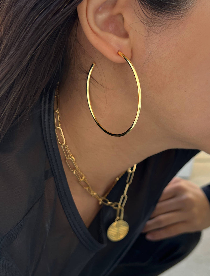 PERFECT HOOP EARRINGS IN 18K GOLD OVER STERLING SILVER