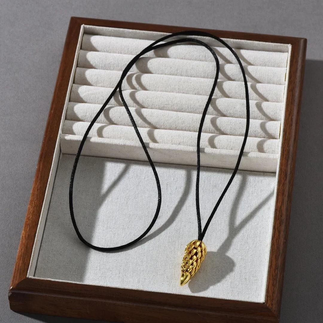 Brass Wheat Tassel Pendant Necklace | Origin Zero
