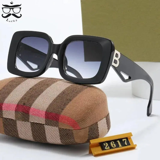 Women's Sunglasses - Large Frame Sun Protection - Retro Stylish
