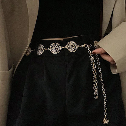 Elegant Round Metal Belt for Women – Retro Gold & Silver Carved Hollow-Out Waistband
