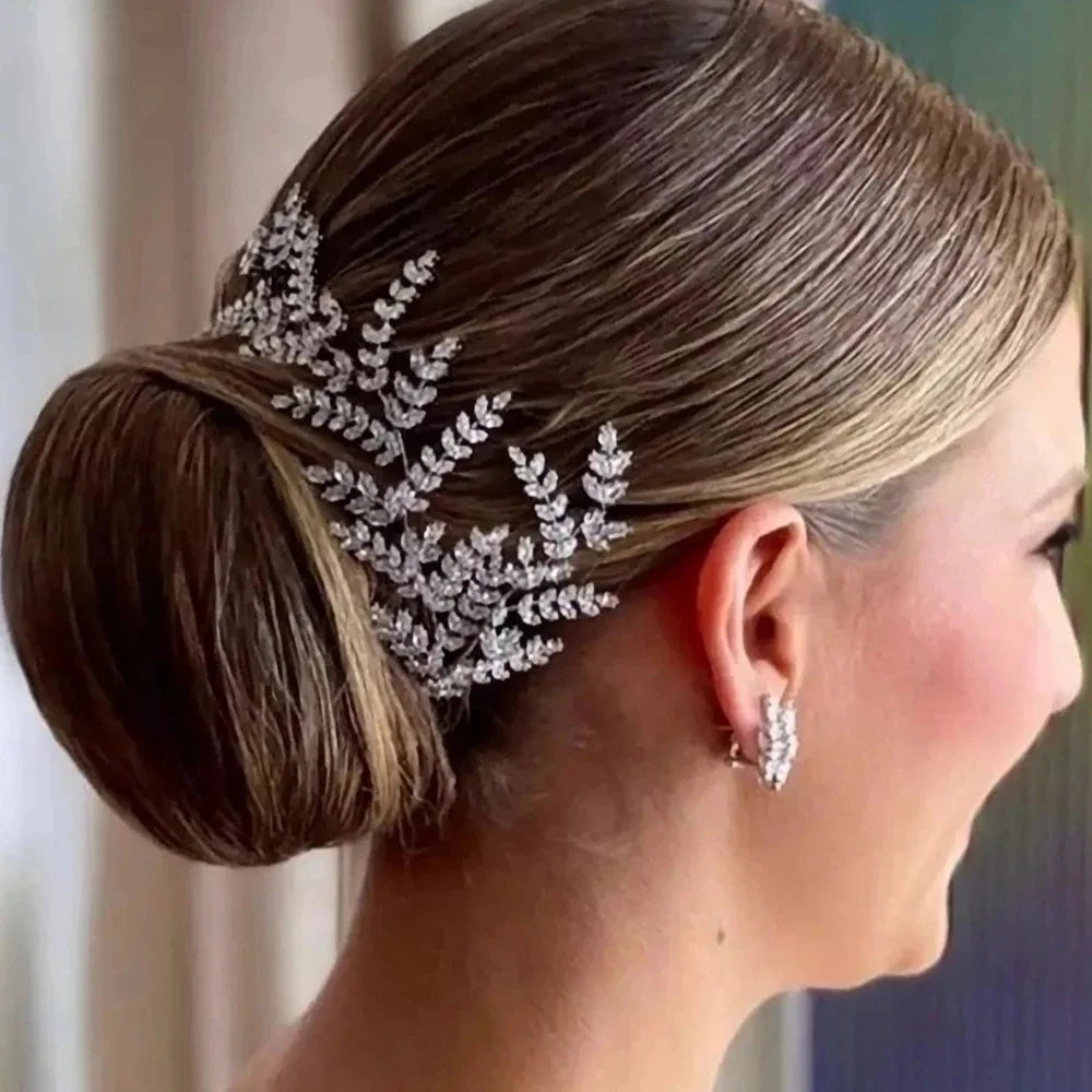 Cubic Zirconia Bridal Hair Comb – Luxury Wedding Headpiece for Bride, Prom & Party