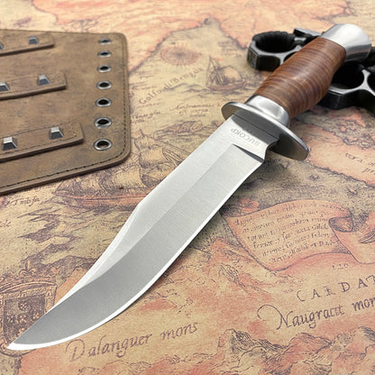 Outdoor tactical hunting knife, a pocket knife for camping, wilderness survival and daily carry.