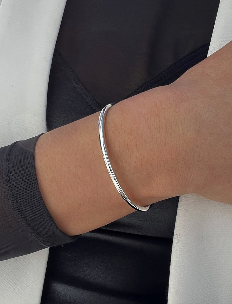 SUCCESS 2-Way Convertible Stacking Cuff Bracelet