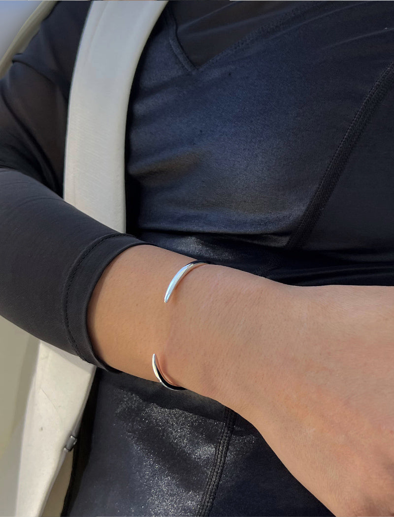 SUCCESS 2-Way Stacking Cuff Bracelet