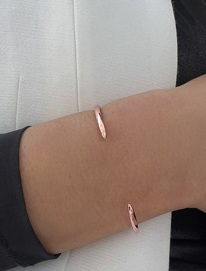 SUCCESS 2-Way Stacking Cuff Bracelet
