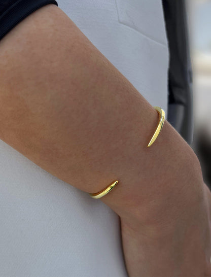 SUCCESS 2-Way Stacking Cuff Bracelet