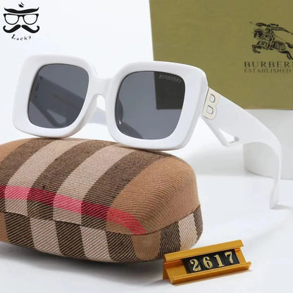 Women's Sunglasses - Large Frame Sun Protection - Retro Stylish