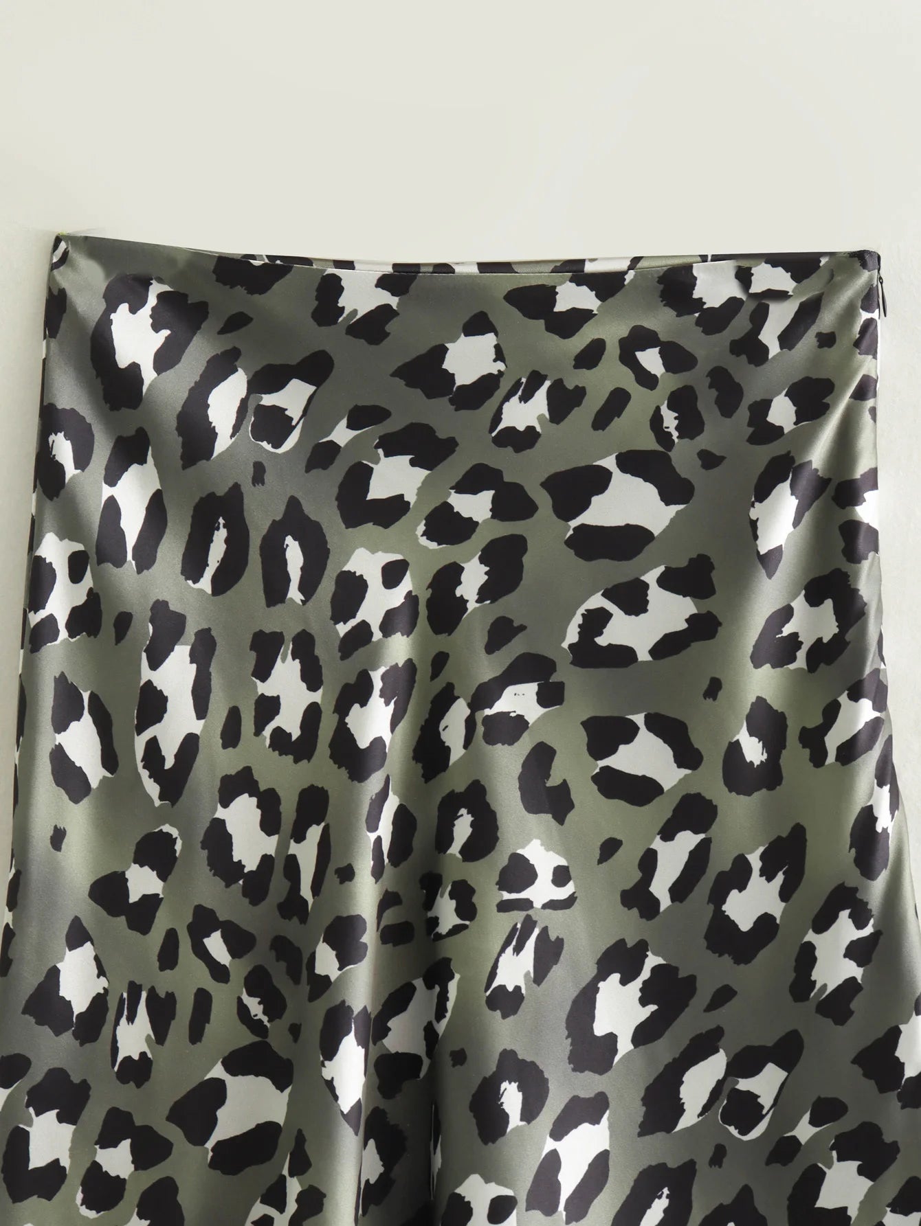 Women's Leopard Print Midi Skirt | High Waist, A-Line, Loose Fit