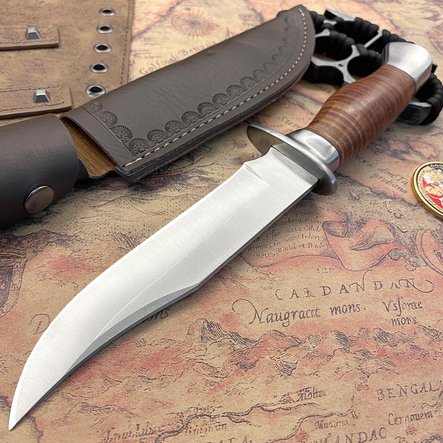 Outdoor tactical hunting knife, a pocket knife for camping, wilderness survival and daily carry.