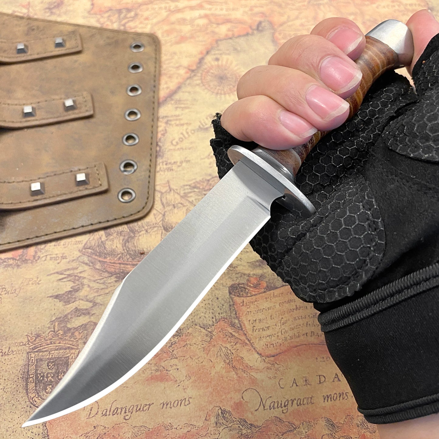 Outdoor tactical hunting knife, a pocket knife for camping, wilderness survival and daily carry.