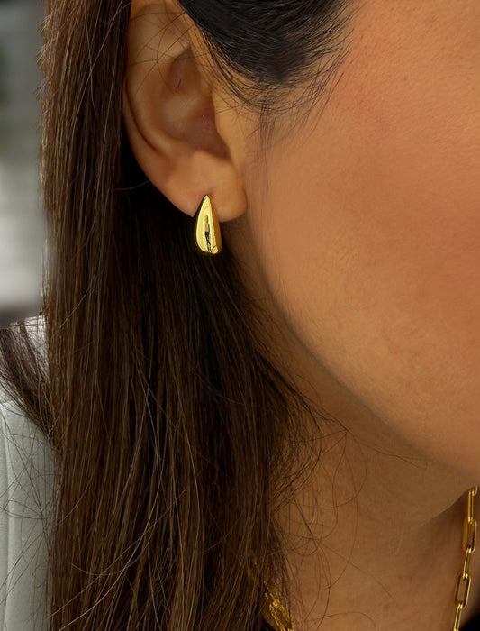 TEARDROP Stud Earrings | 18K Gold Vermeil