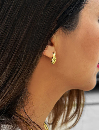 TEARDROP Stud Earrings