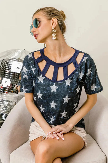Women's Graphic Tee Women's Tee - Star Print - Y2K Vintage Style