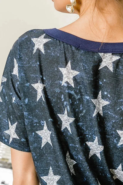 Women's Graphic Tee Women's Tee - Star Print - Y2K Vintage Style