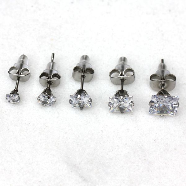 Pair of 316L Surgical Steel Clear Princess Cut CZ Stud Earrings