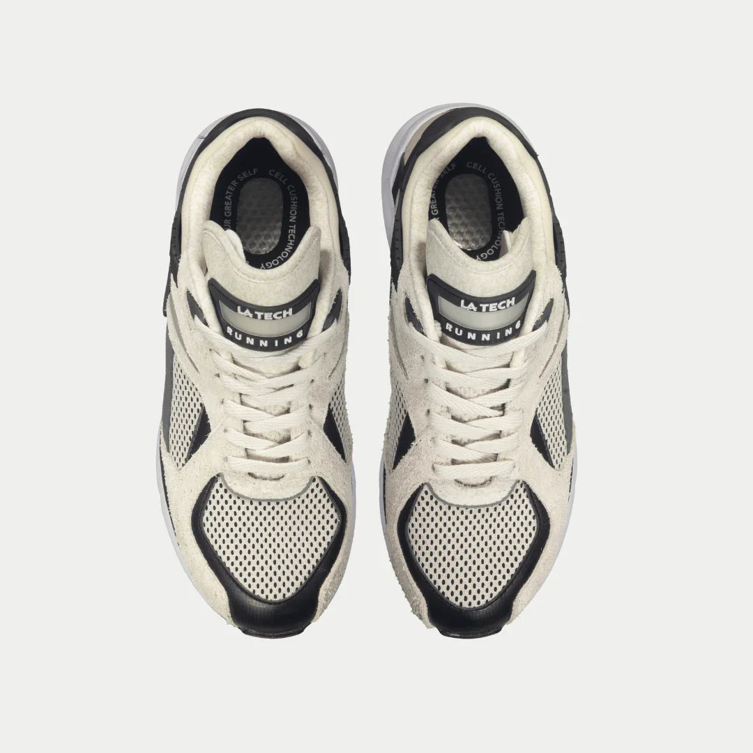 LA Gear Catapult Light Up Low Top Sneaker White Black Women